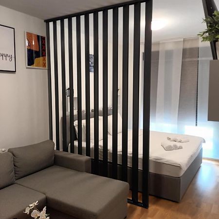 Gajeva Rooms - Stockholm Apartment Self Check-In Virovitica Exterior foto