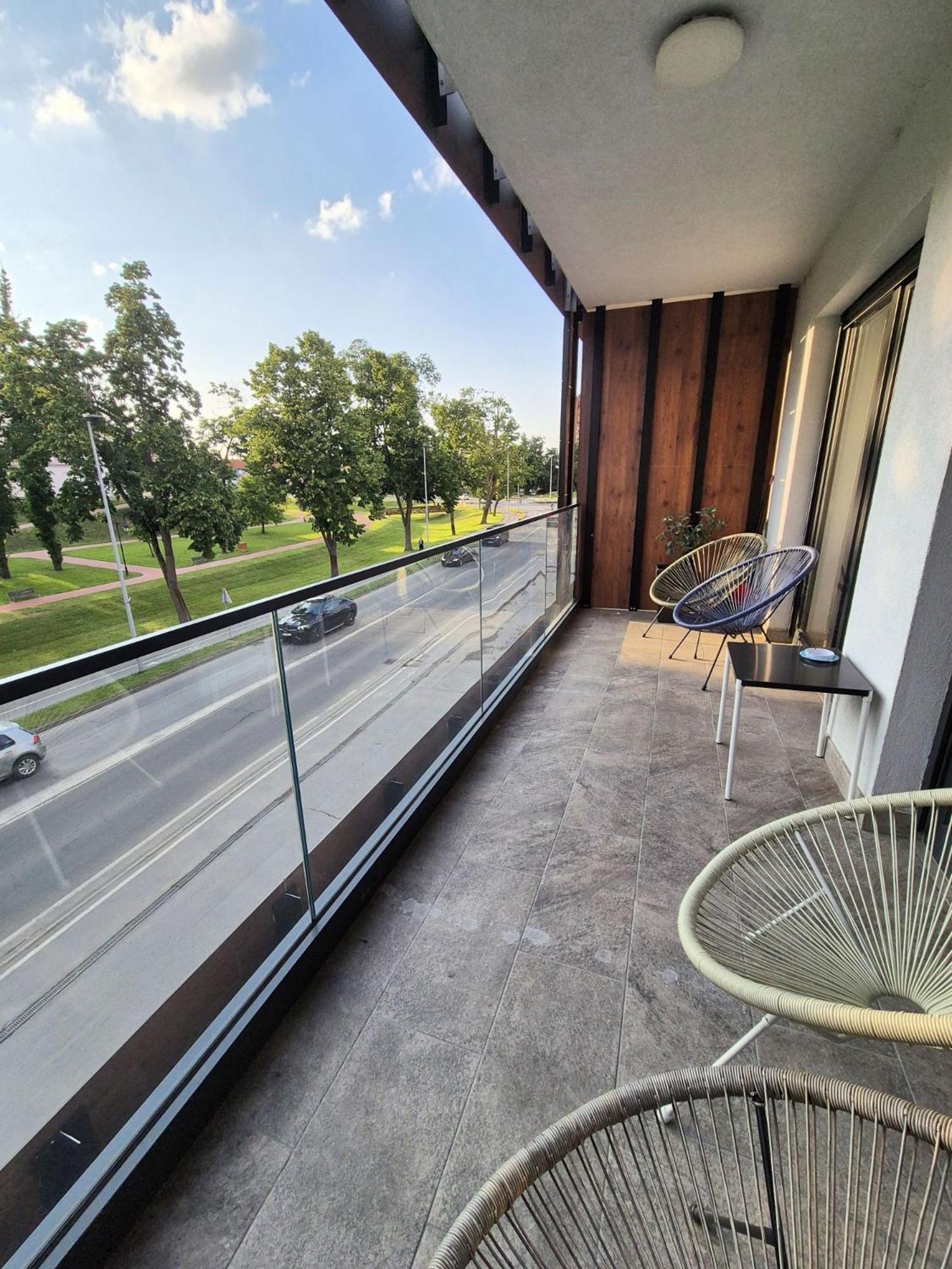 Gajeva Rooms - Stockholm Apartment Self Check-In Virovitica Exterior foto