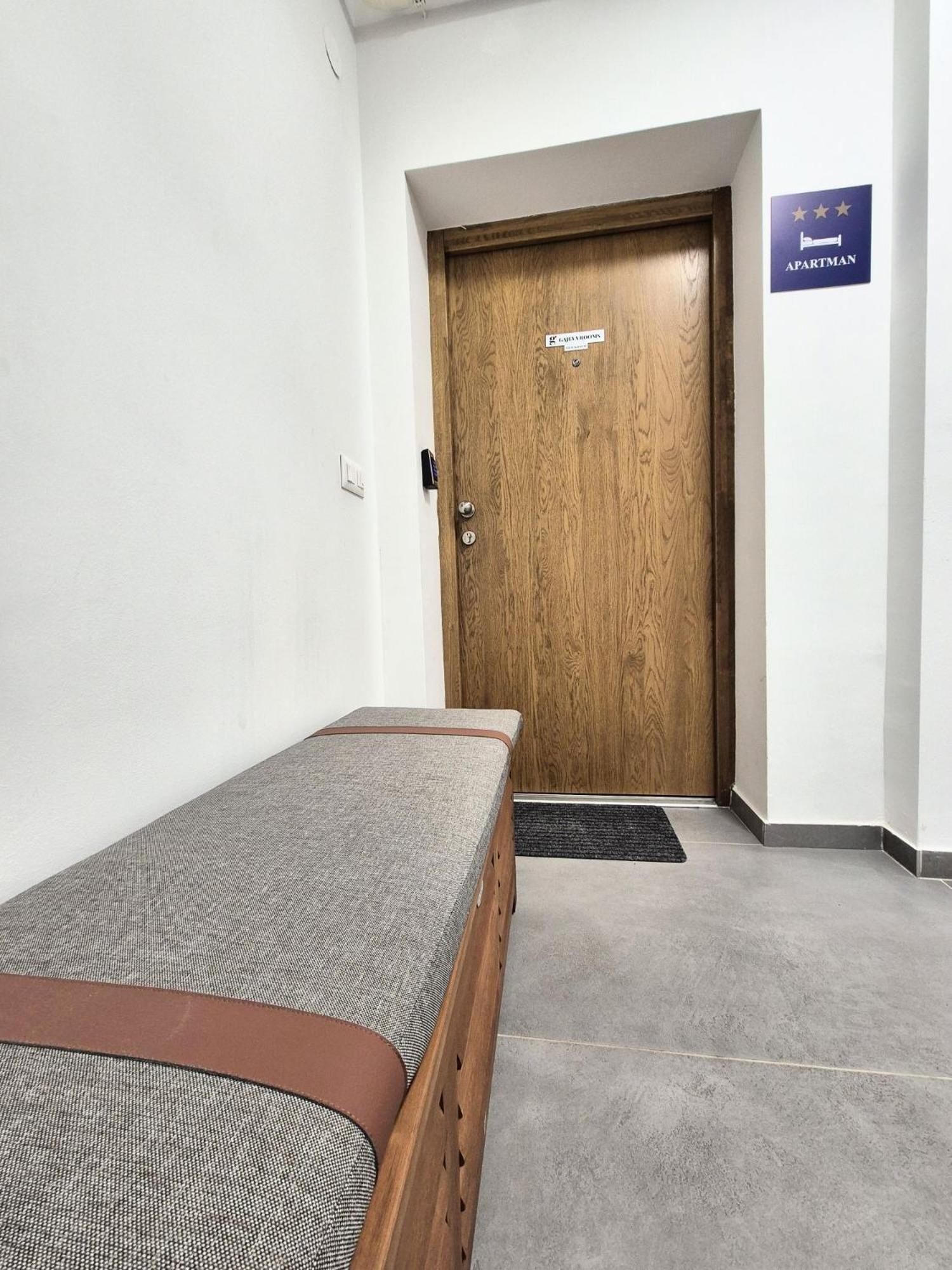 Gajeva Rooms - Stockholm Apartment Self Check-In Virovitica Exterior foto