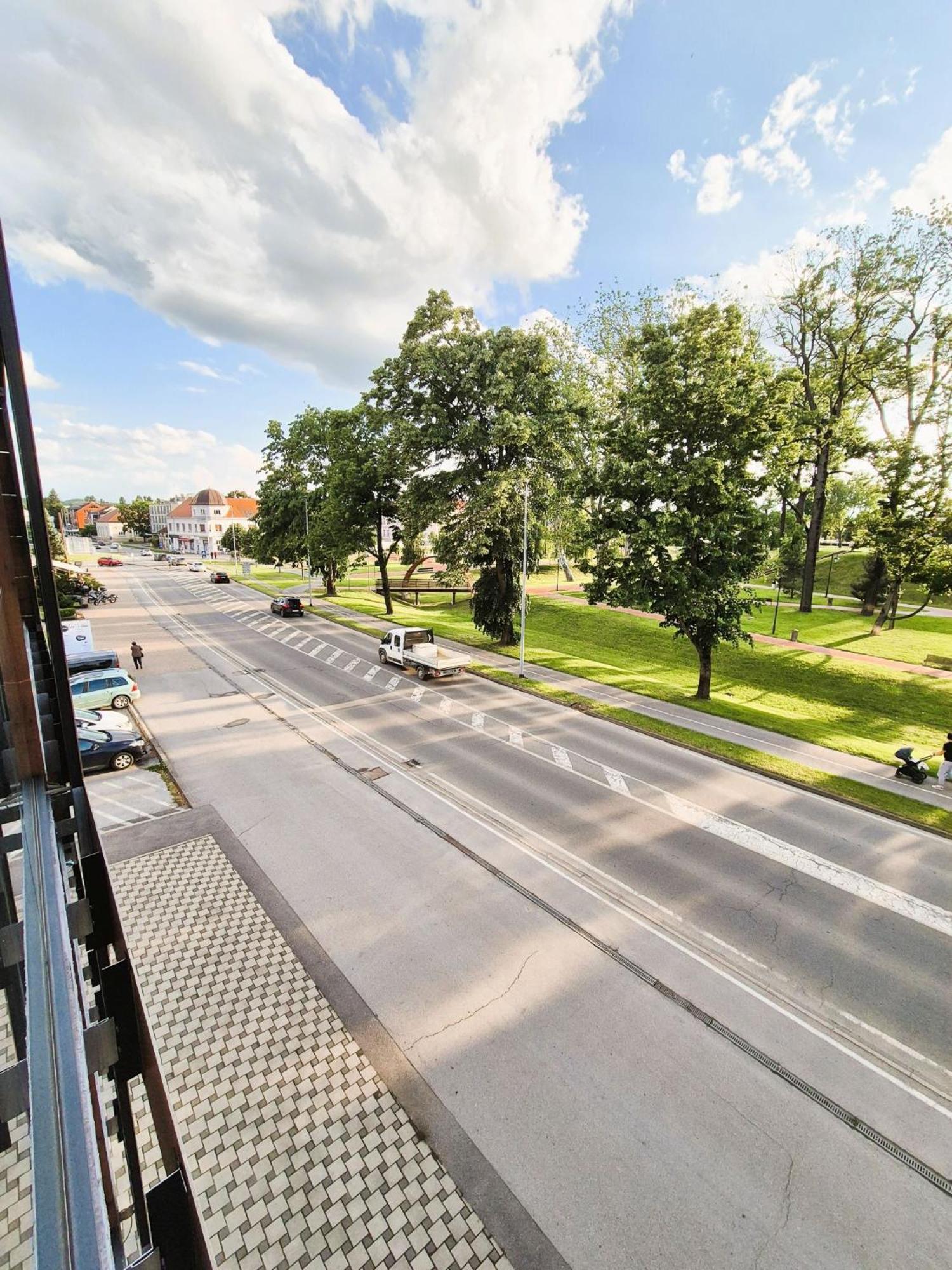 Gajeva Rooms - Stockholm Apartment Self Check-In Virovitica Exterior foto